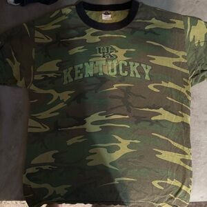 Vintage camo Kentucky wildcats shirt